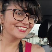 Profesora de biología y geología y ciencias enseña esta asignatura a todos los niveles en inglés y en español